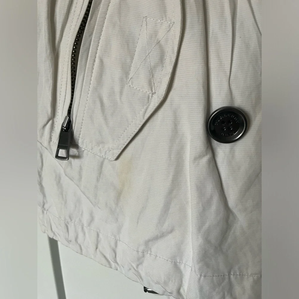 Burberry Brit White Jacket - Picture 13 of 15
